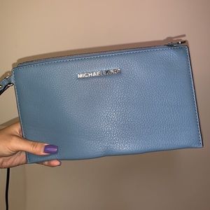Michael Kors medium wristlet
